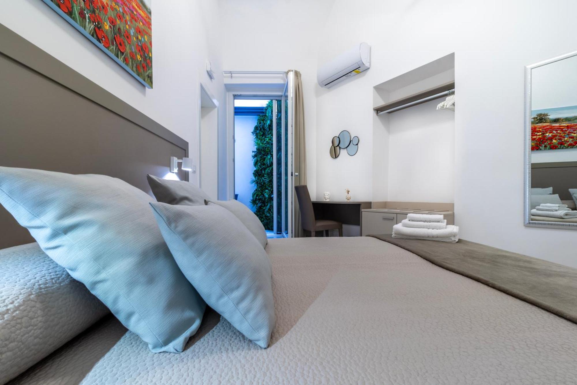 Heart City Rooms Catania Bagian luar foto
